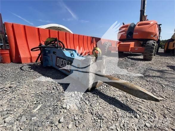  DIESEL DE120 Búracie kladivá / Zbíjačky