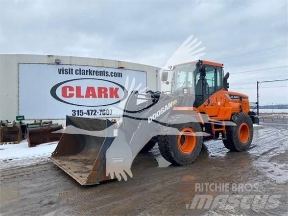 Doosan DL250-5 Kolesové nakladače