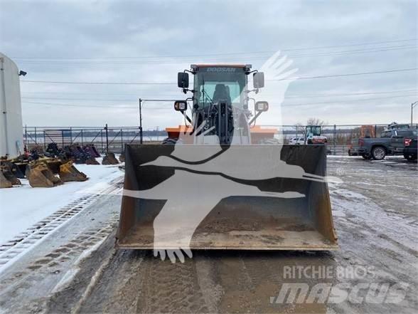 Doosan DL250-5 Kolesové nakladače