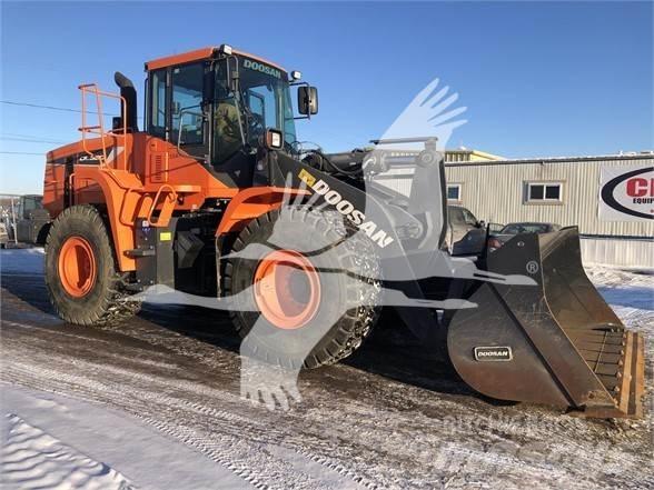 Doosan DL300 Kolesové nakladače
