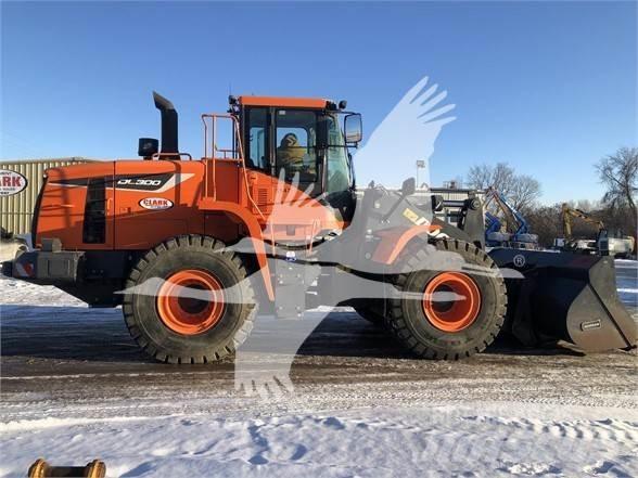 Doosan DL300 Kolesové nakladače