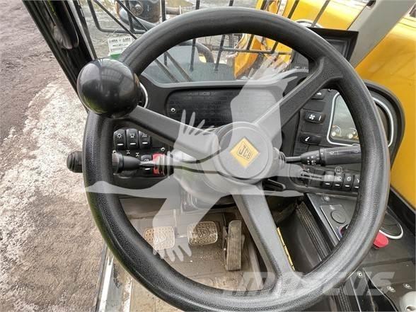 JCB 525-60 Teleskopické manipulátory