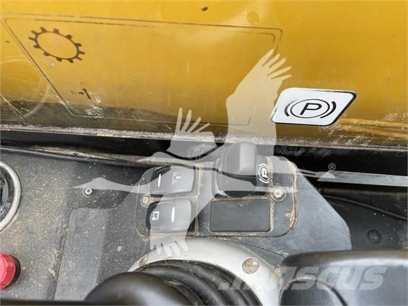 JCB 525-60 Teleskopické manipulátory