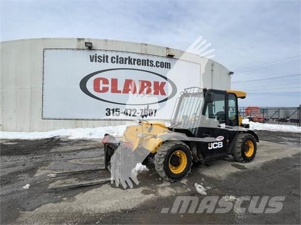 JCB 525-60 Teleskopické manipulátory