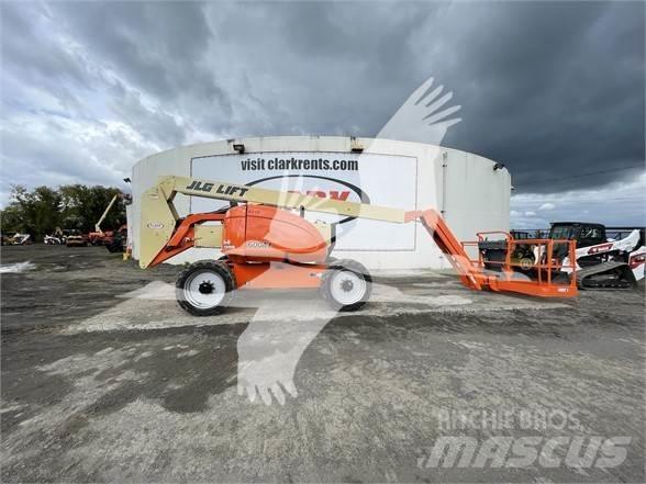 JLG 600AJ Kĺbové plošiny