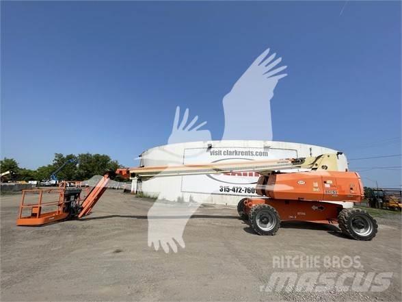 JLG 860SJ Teleskopické plošiny