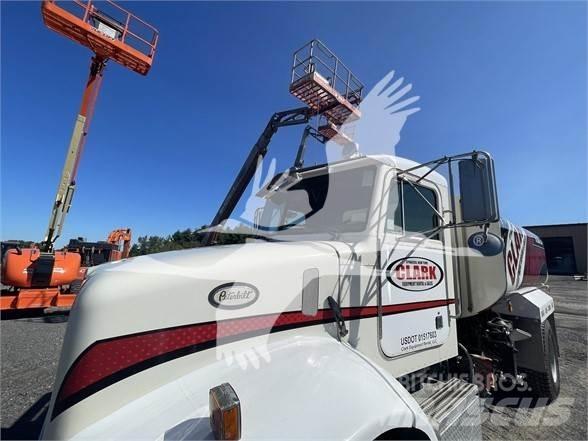 Peterbilt 330 Cisterny na vodu