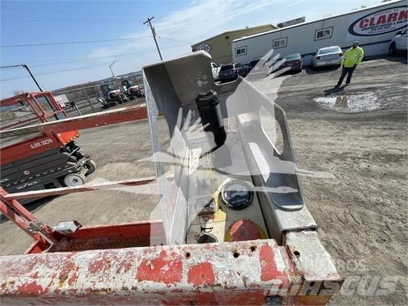 SkyJack SJ3219 Nožnicové zdvíhacie plošiny