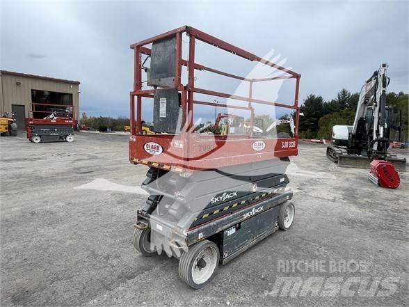 SkyJack SJ3226 Nožnicové zdvíhacie plošiny