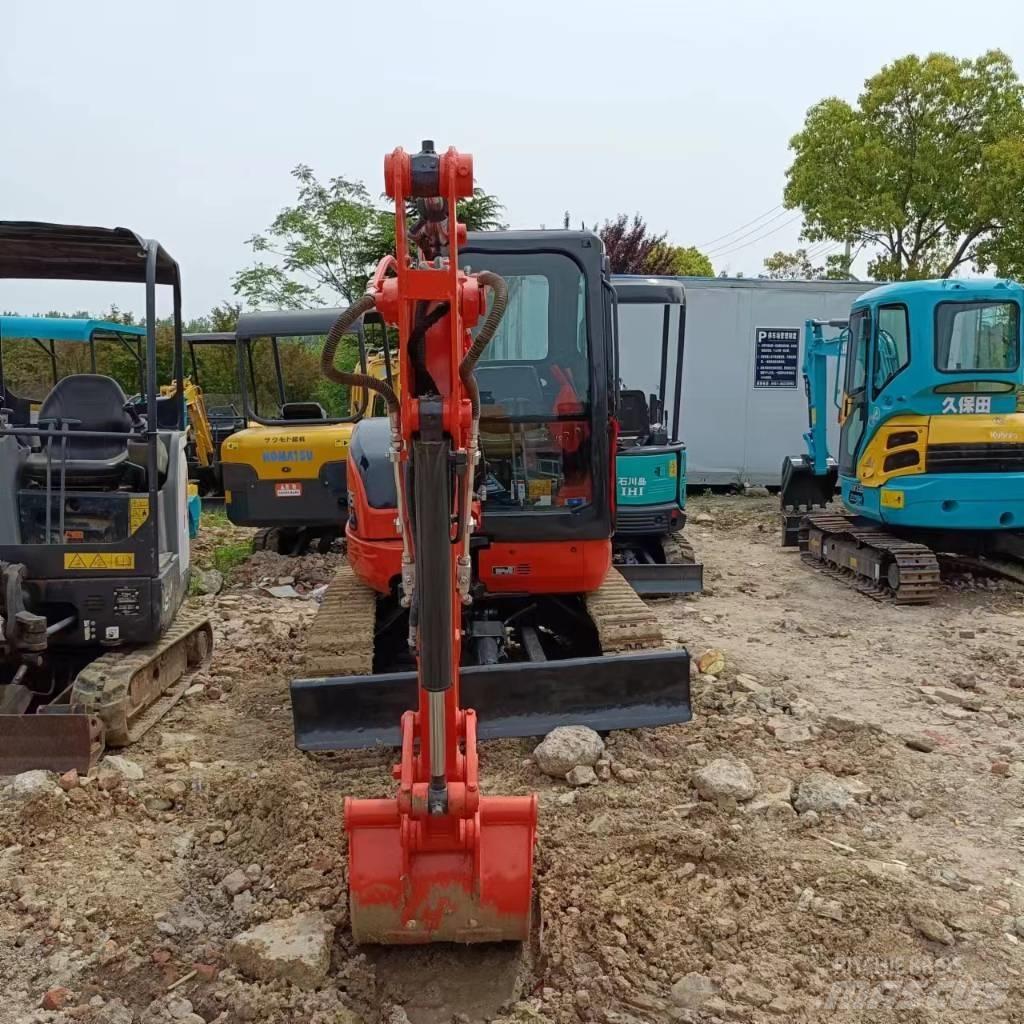 Kubota U 35 Mini rýpadlá < 7t