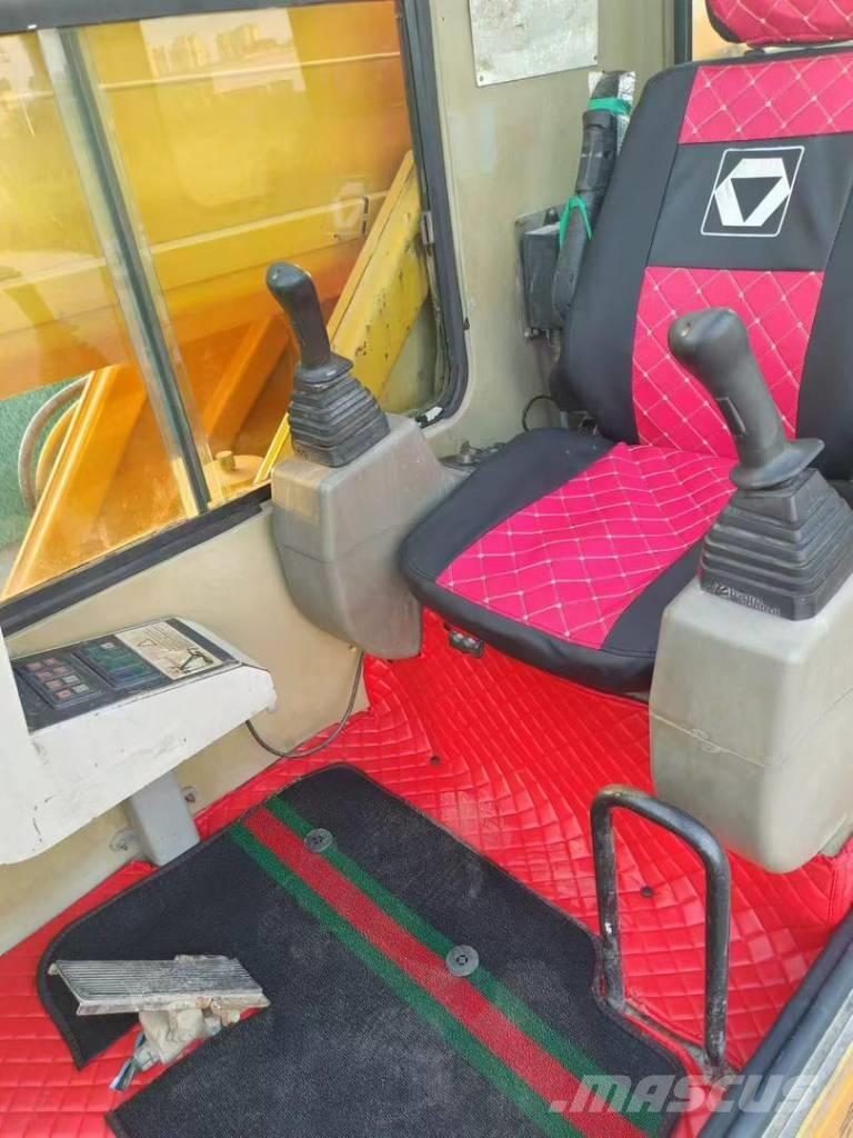 XCMG QY25K5-I Univerzálne terénne žeriavy