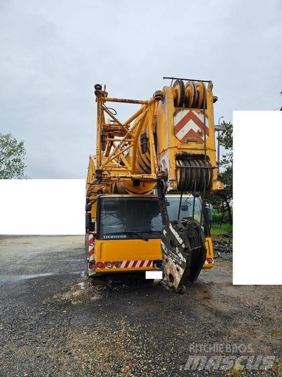 Liebherr LTM 1225 Univerzálne terénne žeriavy