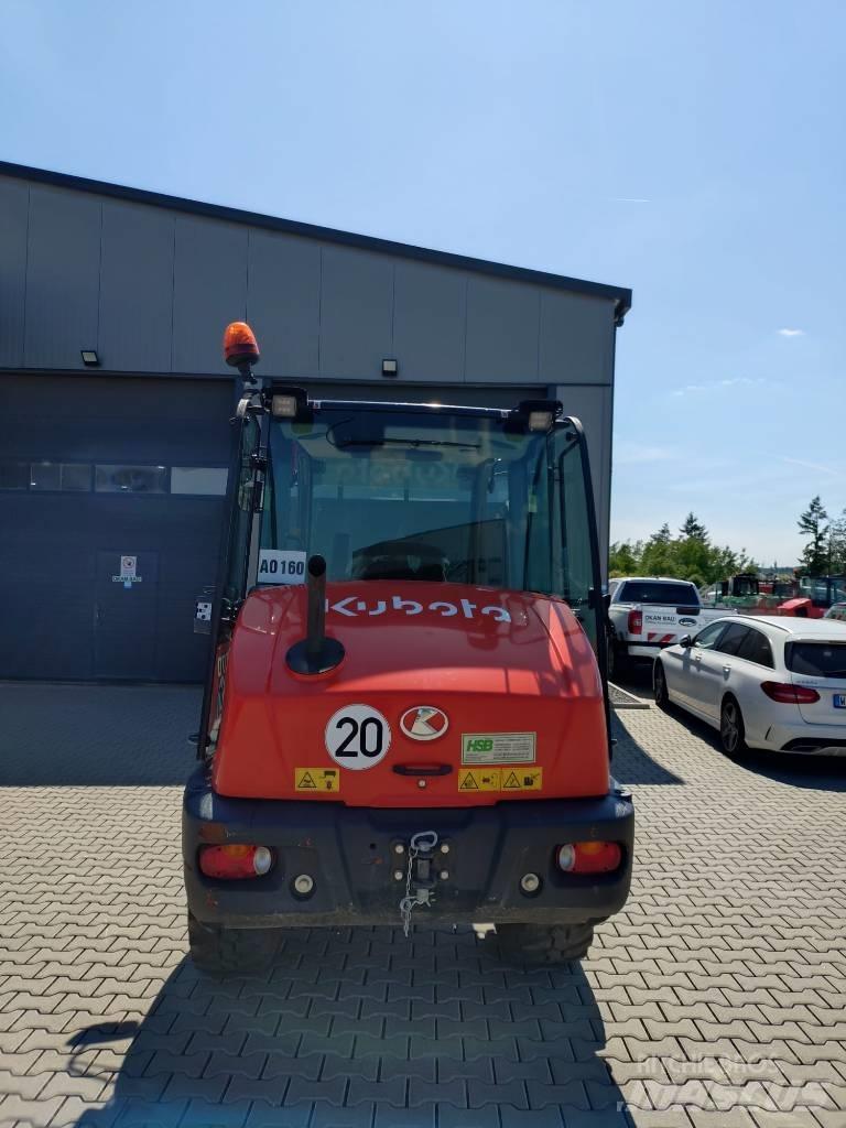 Kubota R 070 Kolesové nakladače