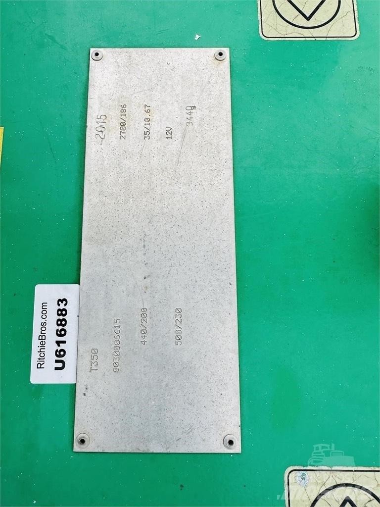 JLG T 350 Prívesové plošiny