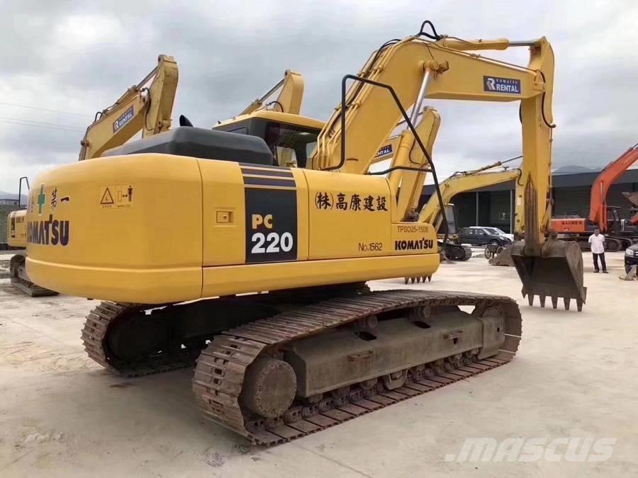 Komatsu pc220-7 Pásové rýpadlá