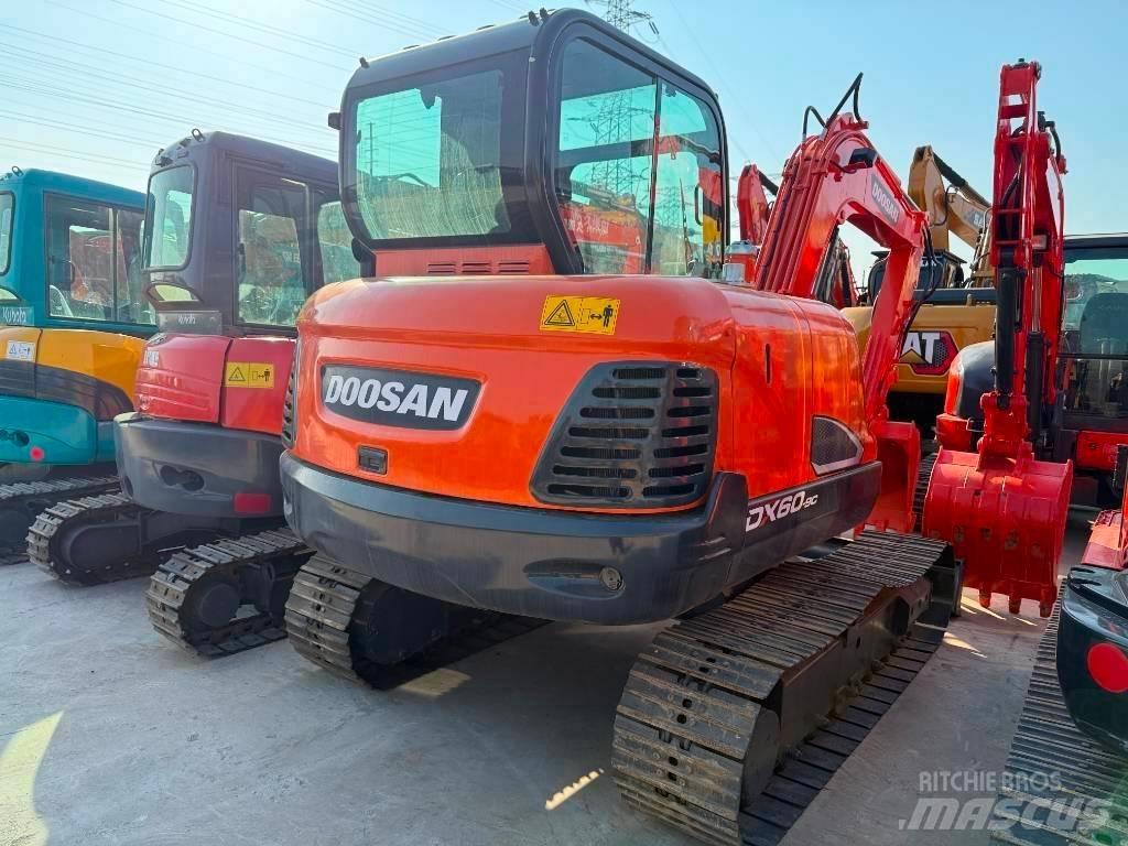 Doosan DX 60 Mini rýpadlá < 7t