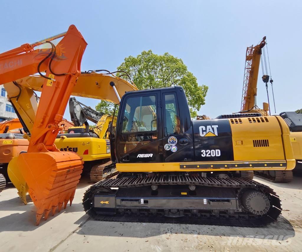 CAT 320 D Pásové rýpadlá