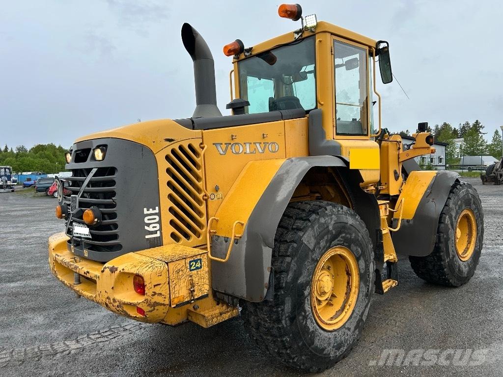 Volvo L 60 E Kolesové nakladače