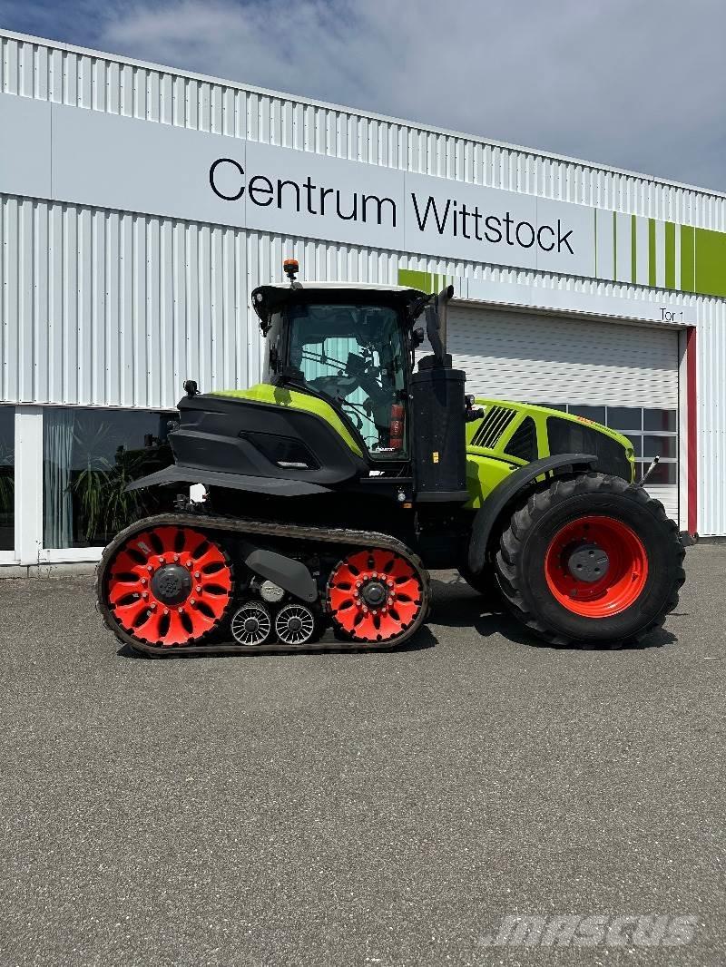 CLAAS Axion 960 TT Pásové žeriavy