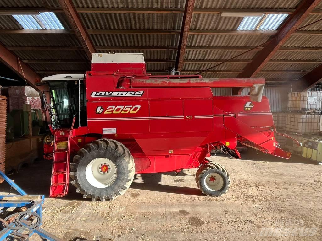 Laverda L 2050 Kombinované zberacie stroje