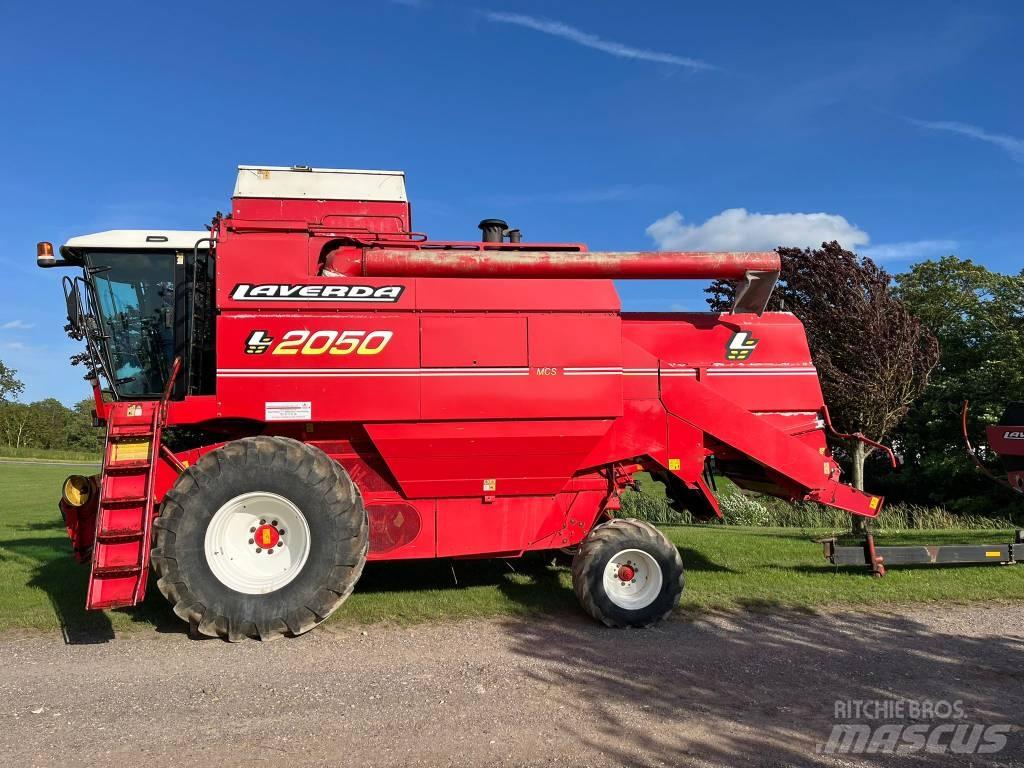Laverda L 2050 Kombinované zberacie stroje