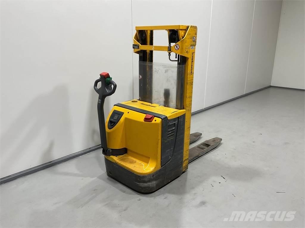 Jungheinrich EJC12 Samohybné vozíky