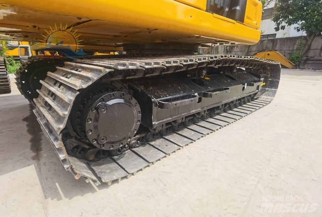 CAT 320 GC Pásové rýpadlá