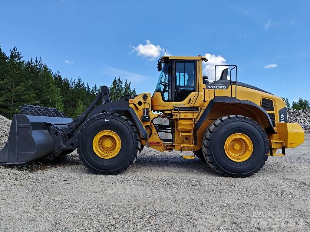 Volvo L220H Kolesové nakladače