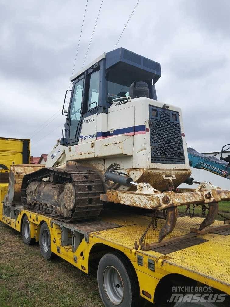 CAT 963 D Pásové nakladače