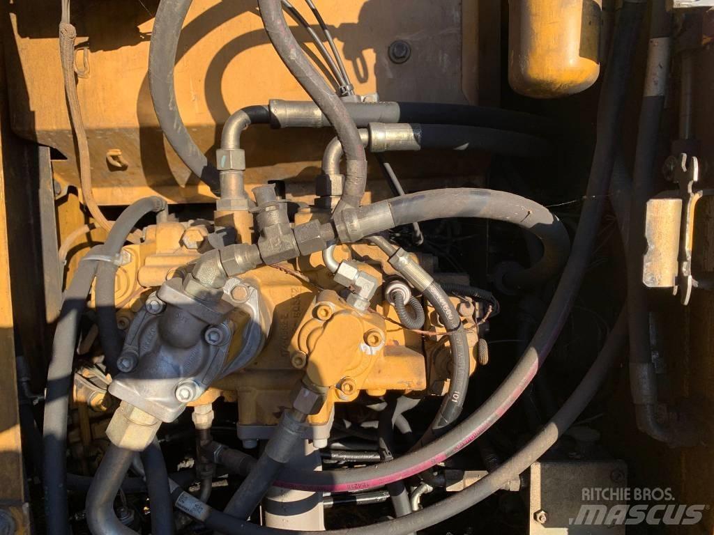 CAT 312 C L Pásové rýpadlá