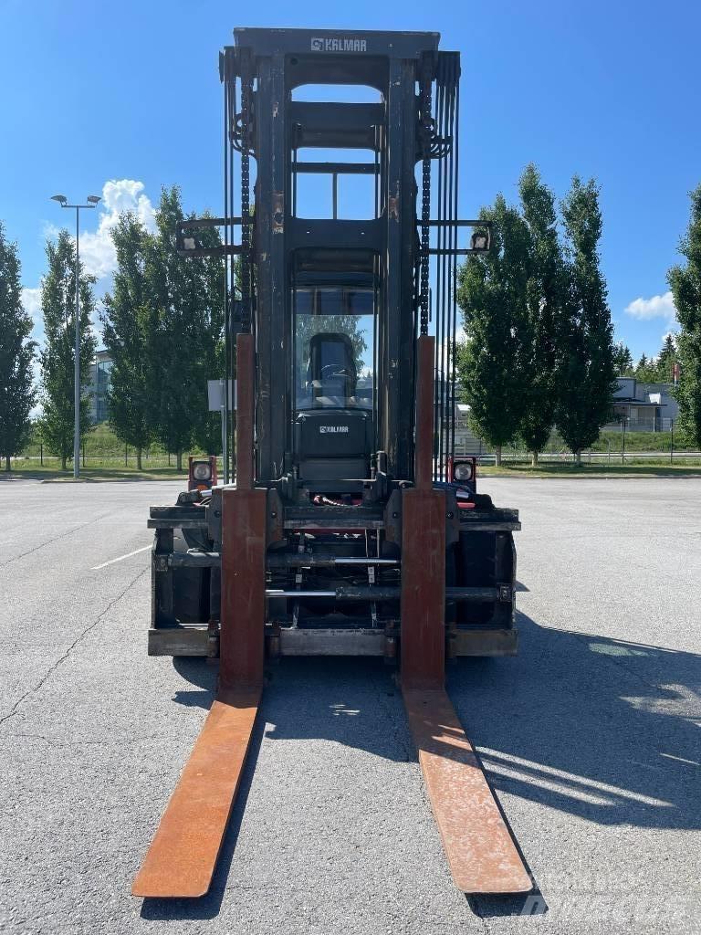 Kalmar DCG160-12 Dieselové vozíky
