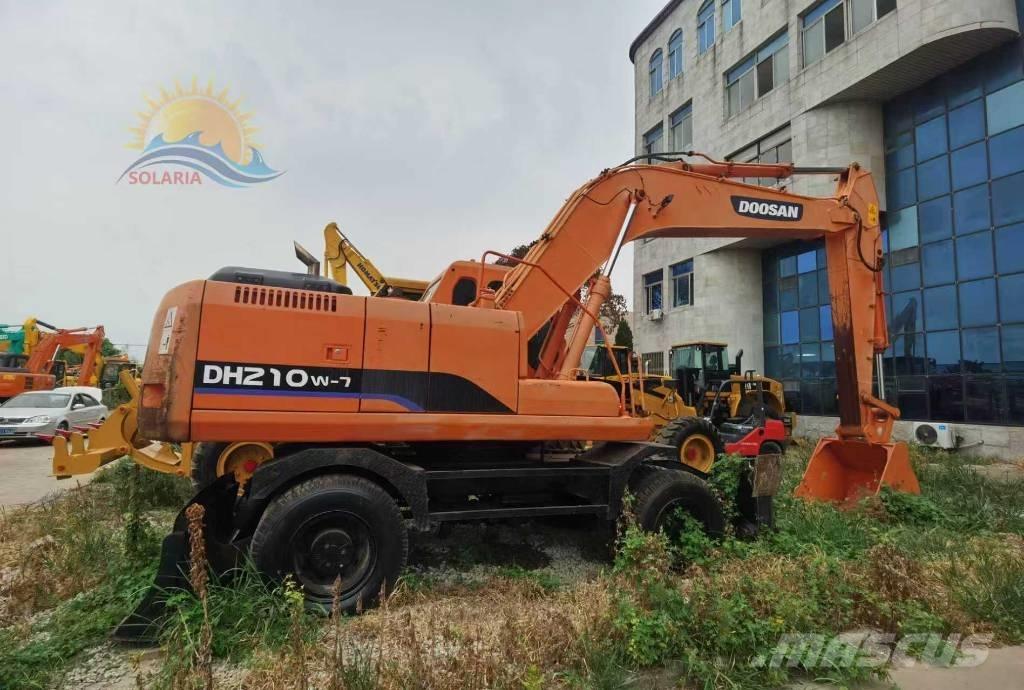 Doosan DH 210 W-7 Kolesové rýpadlá