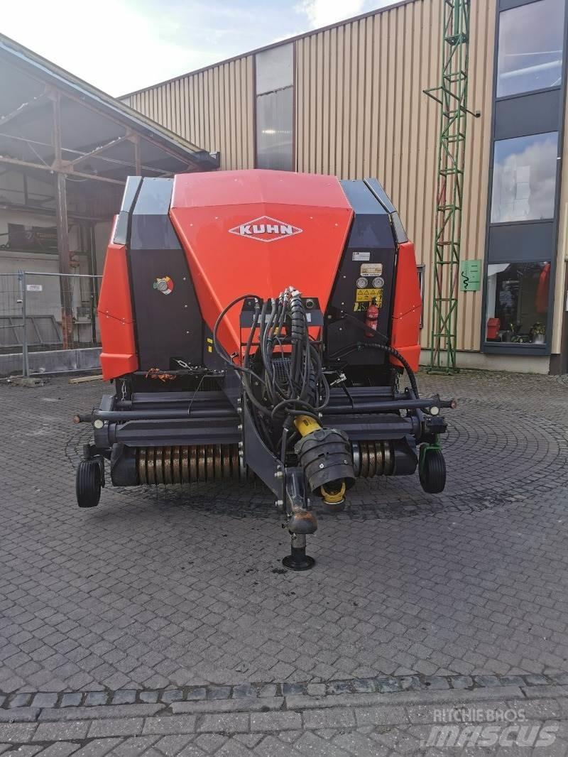 Kuhn LSB 1270 Lisy na hranaté balíky