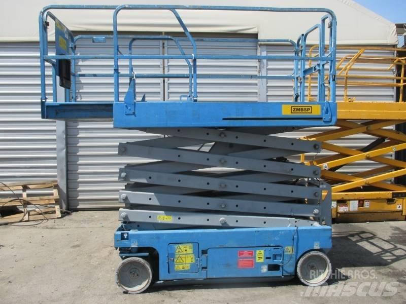 Genie GS 3246 Nožnicové zdvíhacie plošiny