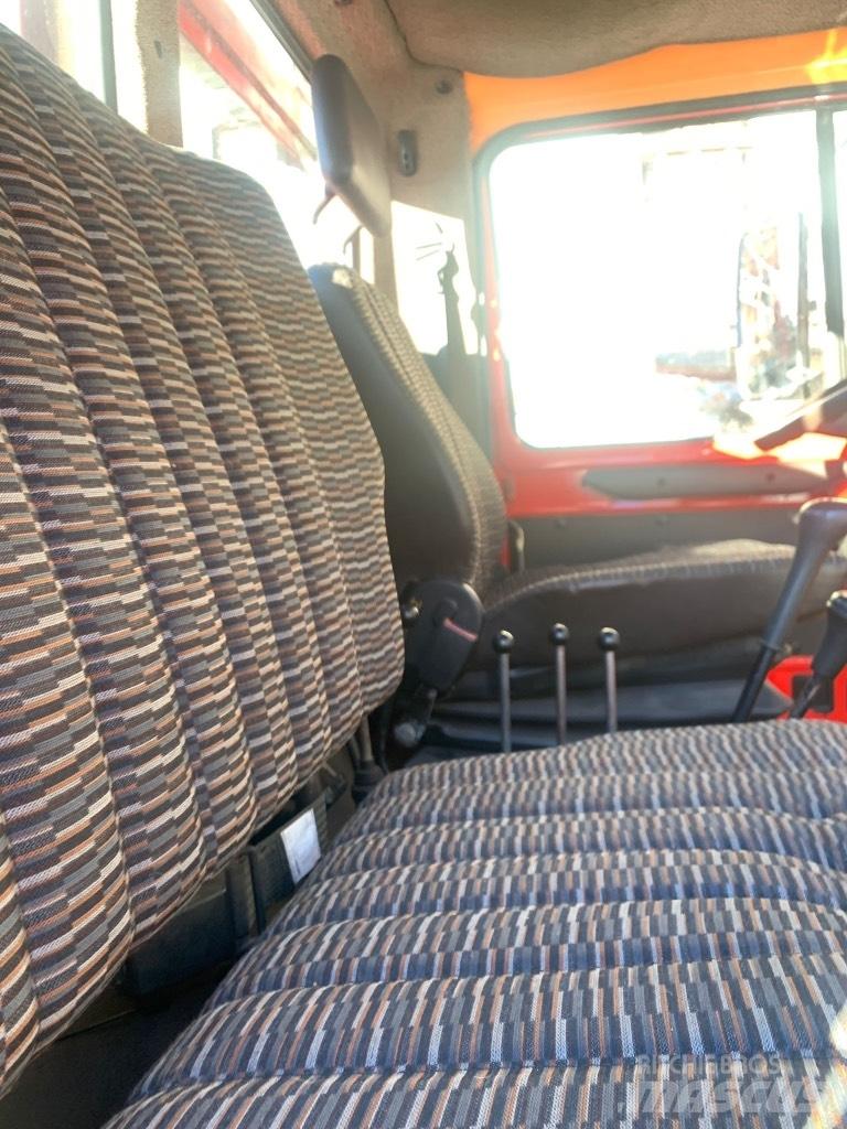 Unimog 1600 Úžitkové vozne