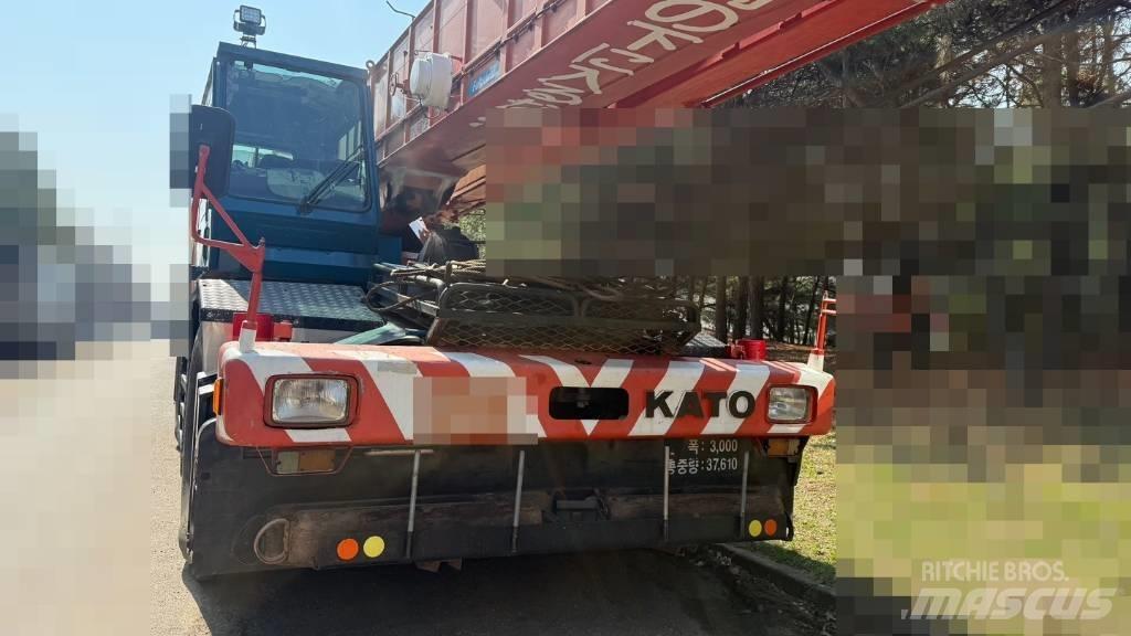 Kato SS 500 Žeriavy pre ťažký terén
