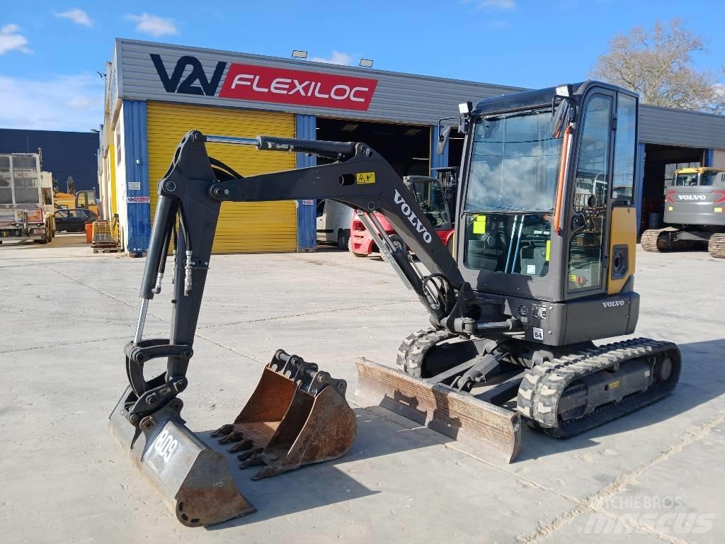 Volvo JECR25D Mini rýpadlá < 7t