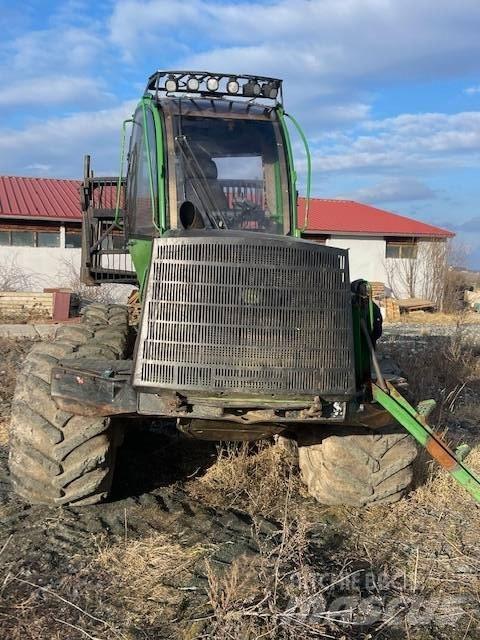 John Deere 1510 E Lesné traktory
