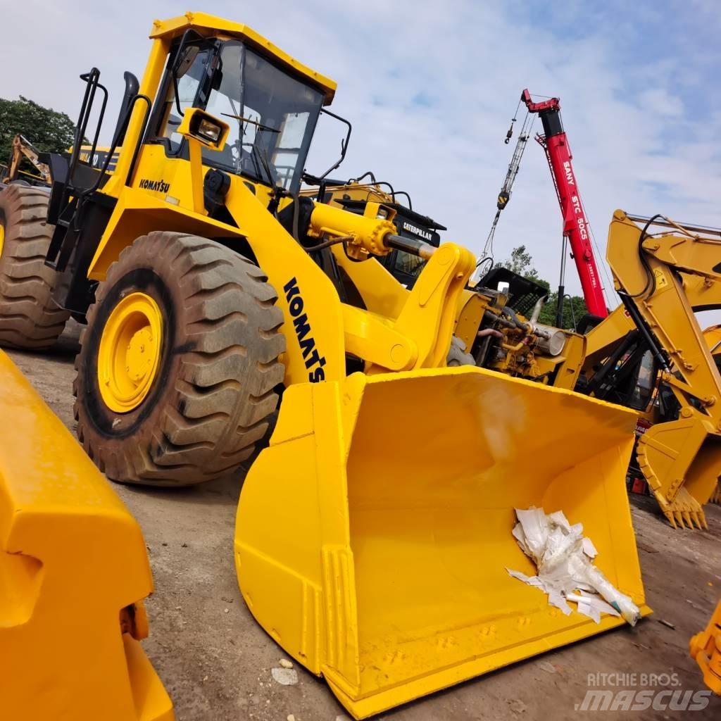 Komatsu WA 470-3 Kolesové nakladače