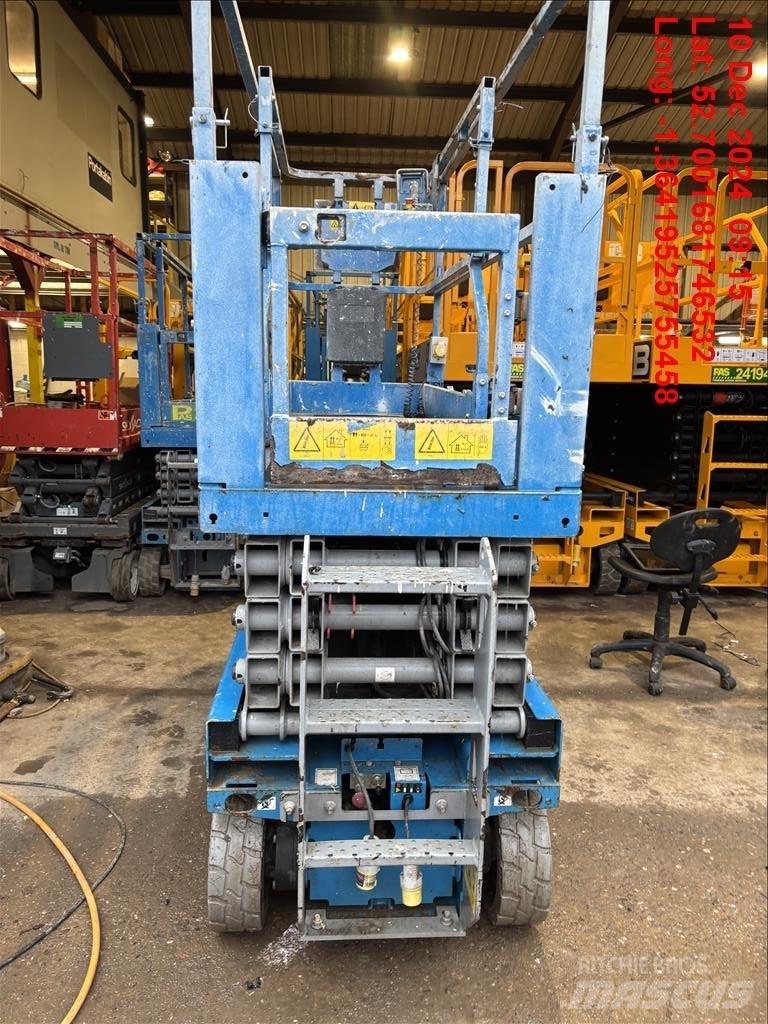 Genie GS 2632 Nožnicové zdvíhacie plošiny