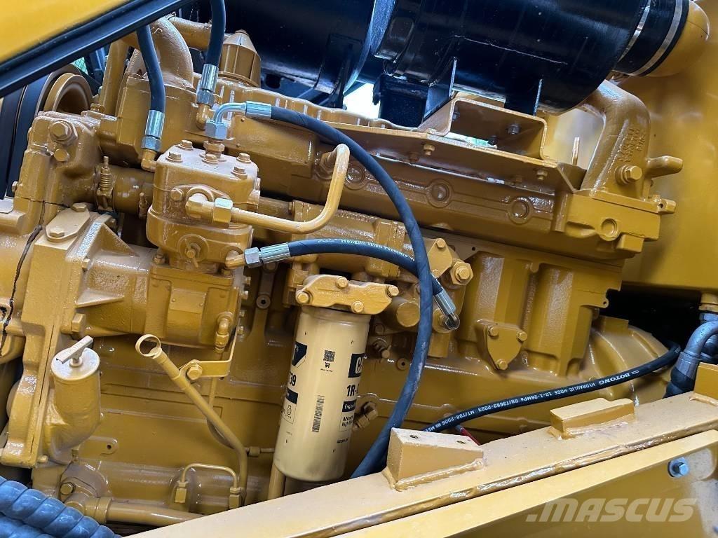 CAT 966H Kolesové nakladače