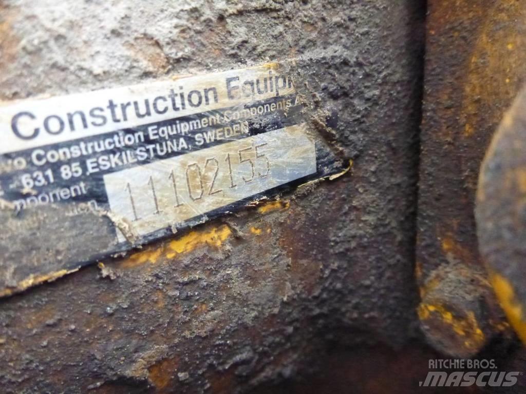 Volvo L 220 E Nápravy