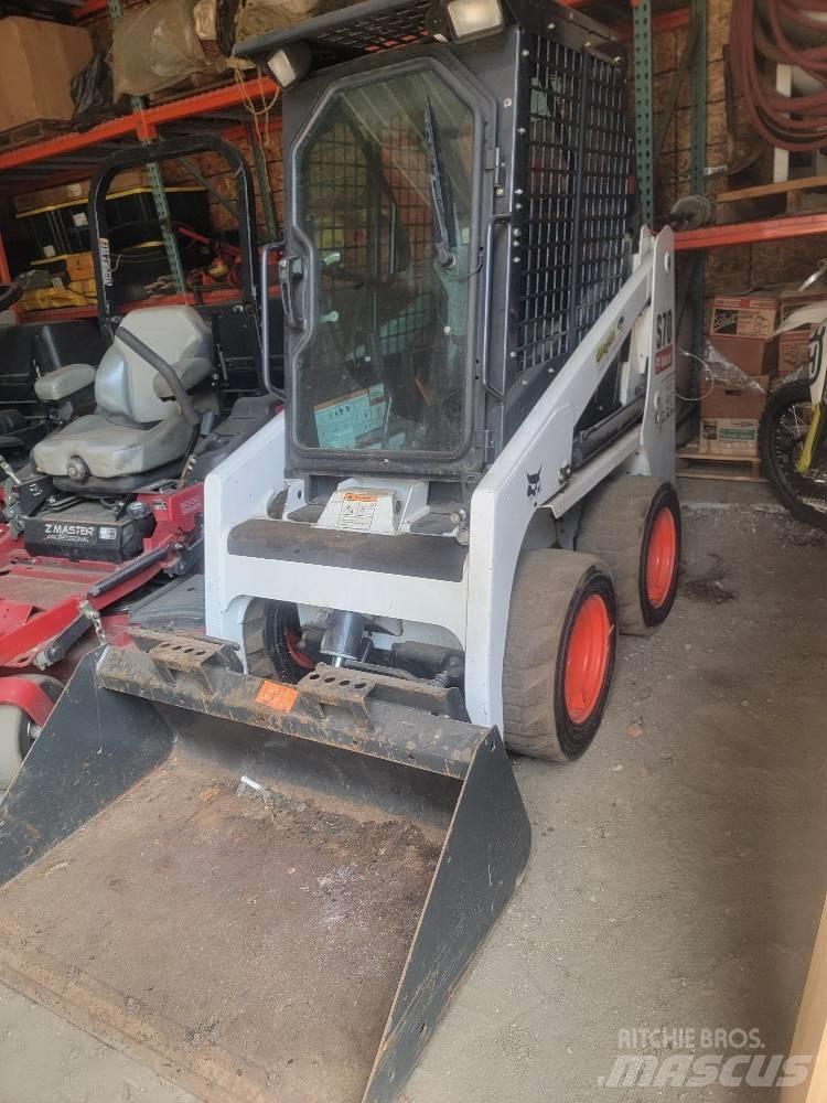 Bobcat S 70 Šmykom riadené nakladače