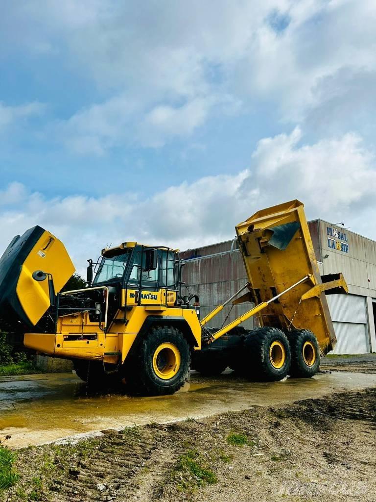 Komatsu HM 300-3 Kĺbové nákladné autá