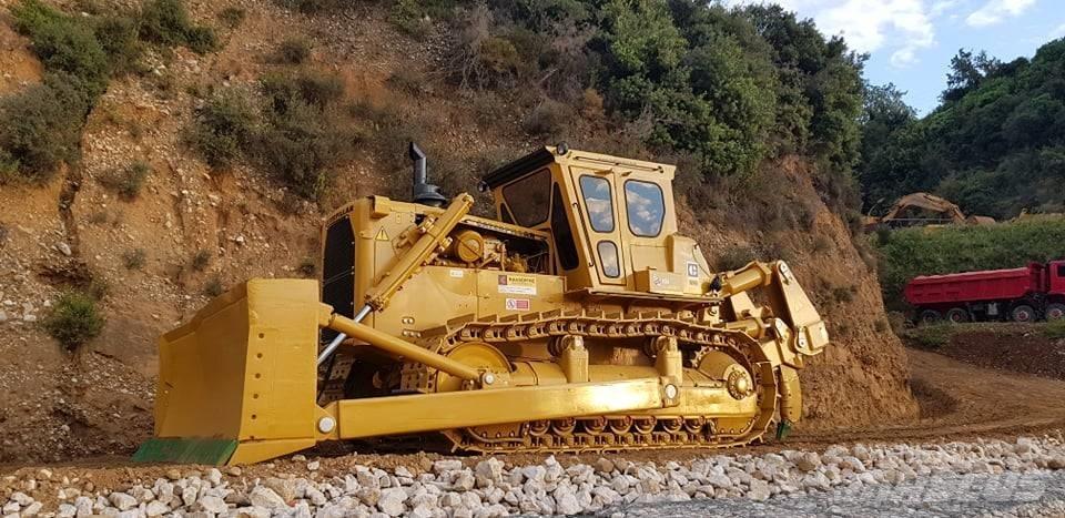CAT D9G Pásové dozéry
