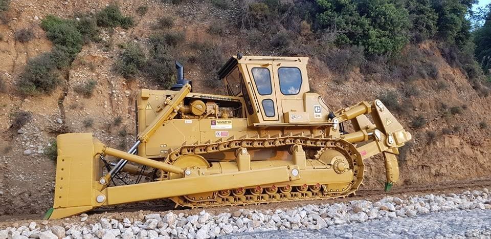 CAT D9G Pásové dozéry