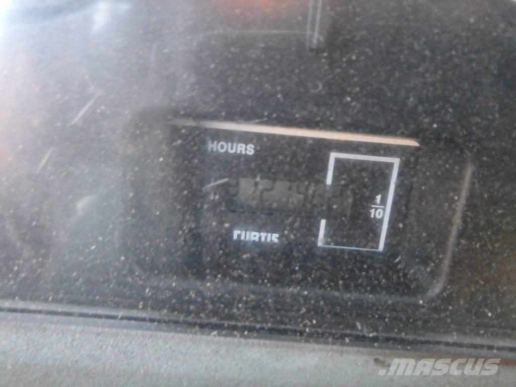 Daewoo Mega 250 4x4 Kolesové nakladače