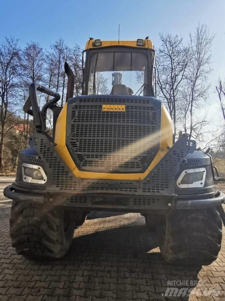Ponsse Bear 8W Harvestory