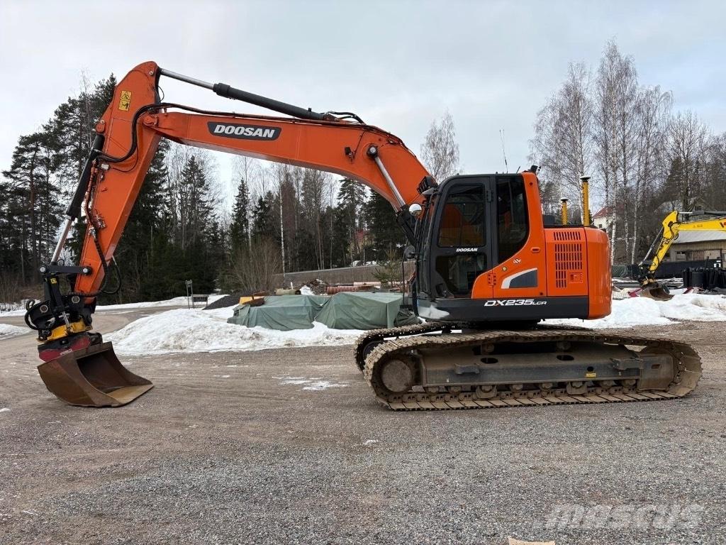 Doosan DX 235 LCR-5 Pásové rýpadlá