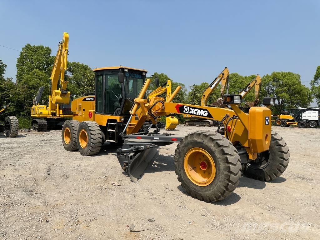 XCMG GR 2153 Grejdery